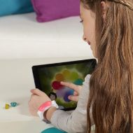 Immagine di HANA ZUKI BRACCIALE Hanazuki Moodgleam, Bluetooth SMART
